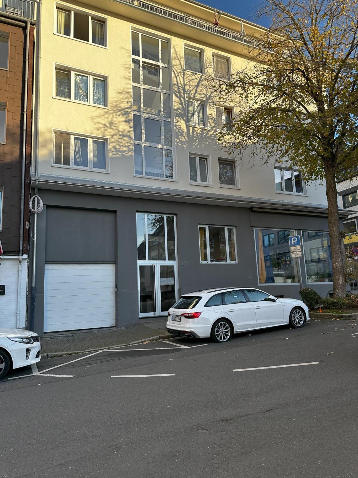 Rtr Essen - Fuer Bis Zu 8 Personen - Voll Ausgestattet - Zentral Limbecker Platz - Messe - Uniklinikum - Smart Tv - Modernアパートメント エクステリア 写真